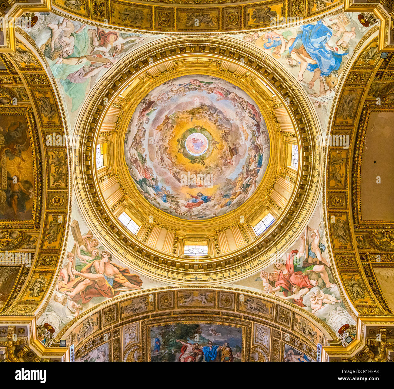 Cupola della Basilica di Sant'Andrea della Valle, con l'affresco "L