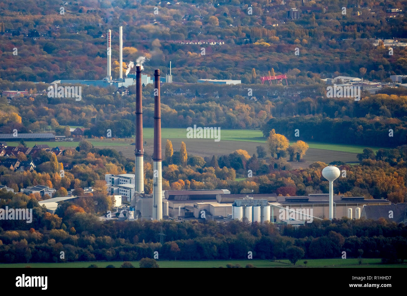 Vista aerea, fabbrica del vetro Pilkington, Rockwool Rockpanel, Pilkington Germania AG, delle linee di produzione di vetro piano mediante il procedimento con vetro float, in ba Foto Stock