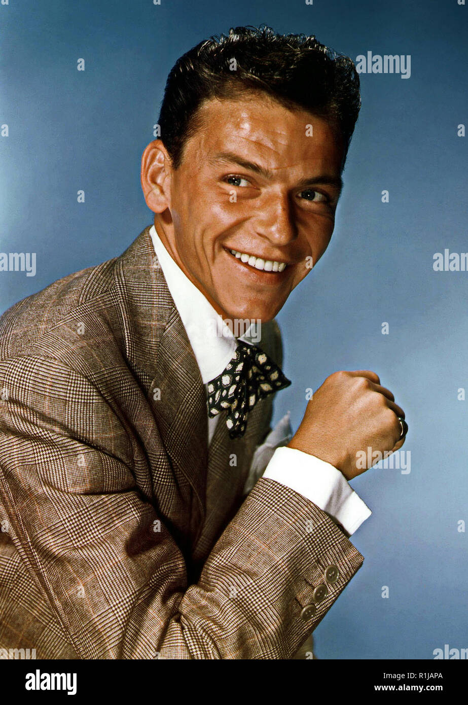 Datata foto promozionali del cantante, attore e animatore di Frank Sinatra. Credito: Hollywood Archivio foto / MediaPunch Foto Stock