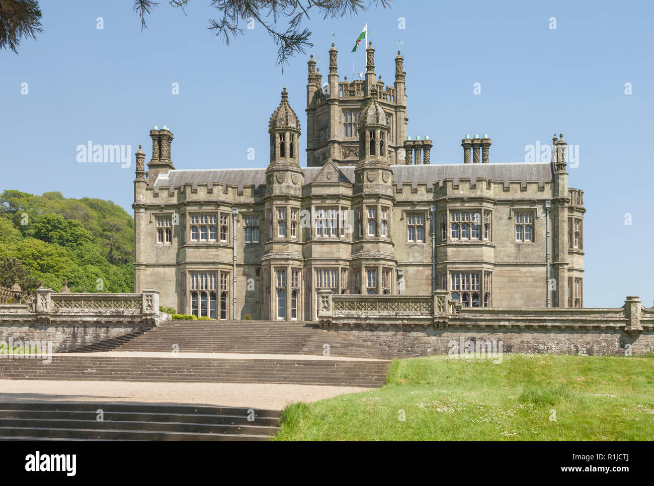 Margam Castello (1830), Margam Country Park, Margam, Port Talbot, South Wales, Regno Unito Foto Stock
