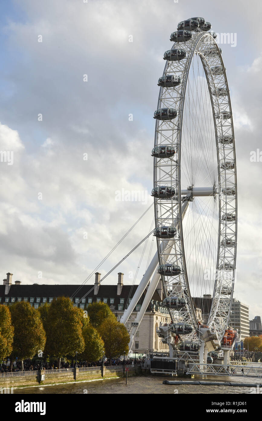 Vista del London Eye. Regno Unito Foto Stock