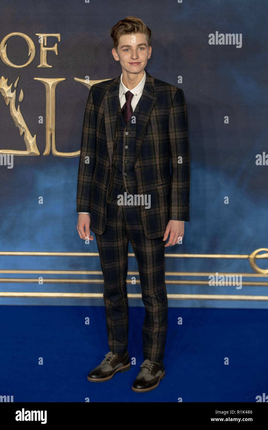 Londra, 13 Nov 2018. Joshua Shea assiste la premiere del film "bestie fantastica: i crimini di Grindelwald' nel quadrato di Leicester il 13 novembre 2018 in Inghilterra.© Jason Richardson / Alamy Live News Foto Stock