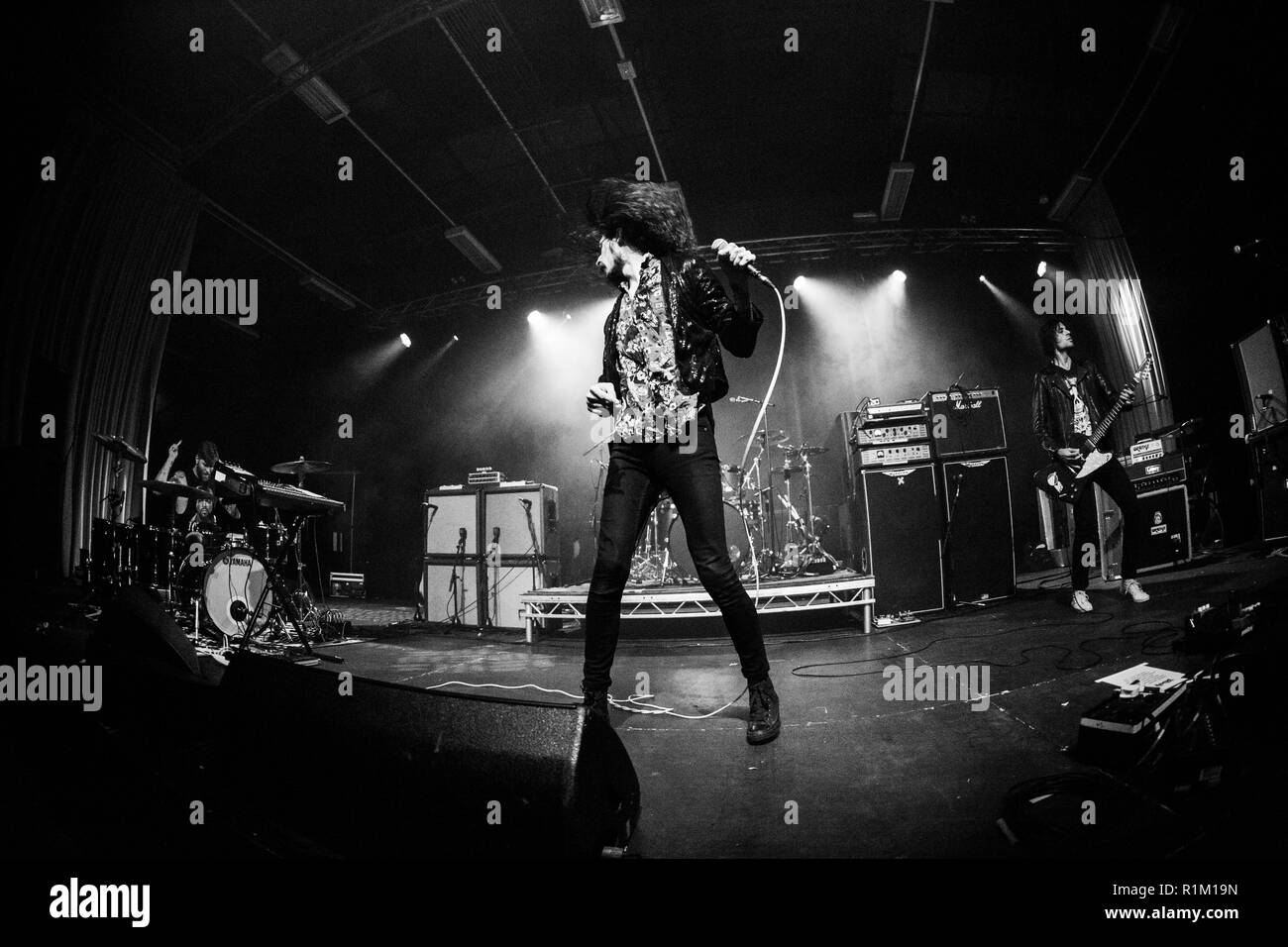 Turbowolf (cantante Chris Georgiadis) - 4 Novembre 2018 - Newcastle Northumbria Institute - concerto dal vivo la fotografia Foto Stock