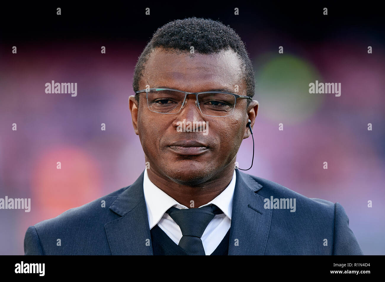 Barcellona, Spagna - 28 ottobre: il francese ex giocatore di football Marcel Desailly sembra a prima di procedere con la Liga match tra FC Barcelona e Real Madrid CF al Camp Nou il 28 ottobre 2018 a Barcellona, Spagna. David Aliaga/MB Media Foto Stock