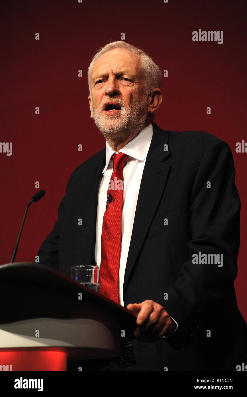 Liverpool, in Inghilterra. 26 Settembre, 2018. Jeremy Corbyn MP, leader del partito laburista offre il suo leader il discorso alla conferenza sul finale di sessi Foto Stock