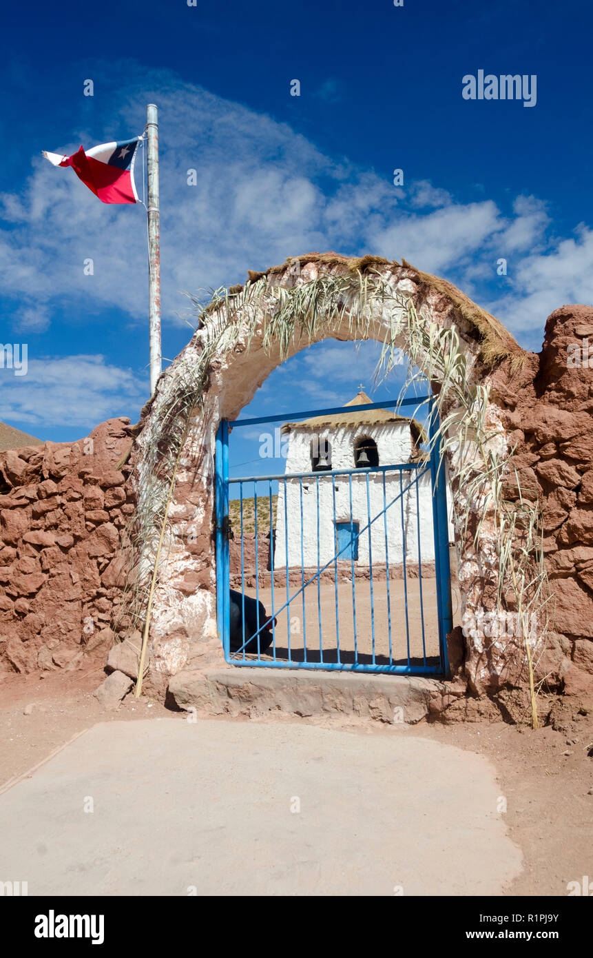 La Chiesa al MACHUCA (2004), nei pressi di San Pedro de Atacama, Cile Foto Stock