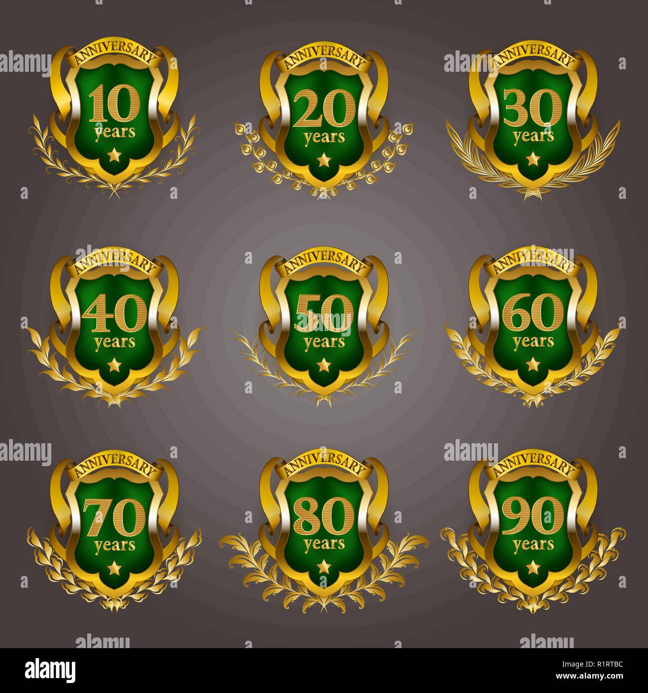Set di gold anniversary badges Illustrazione Vettoriale