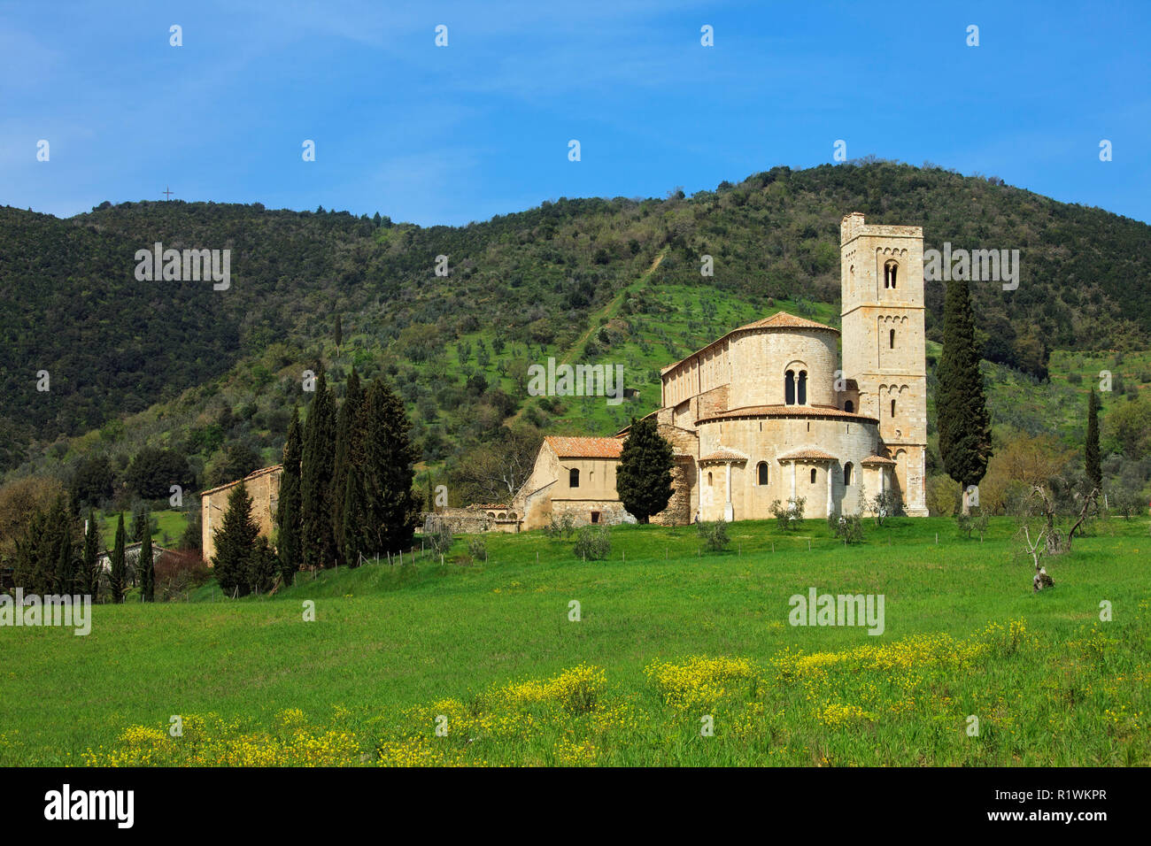 Sant'Antimo's Abbey (Abbazia di Sant'Antimo), monastero benedettino, vicino a Montalcino, Siena, Toscana, Italia, Europa Foto Stock