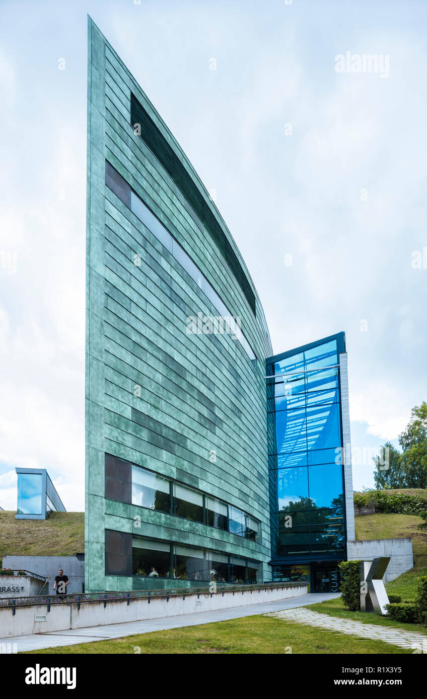 Esterno del KUMU Art Museum di Estonia, Tallinn, Estonia, Europa Foto Stock