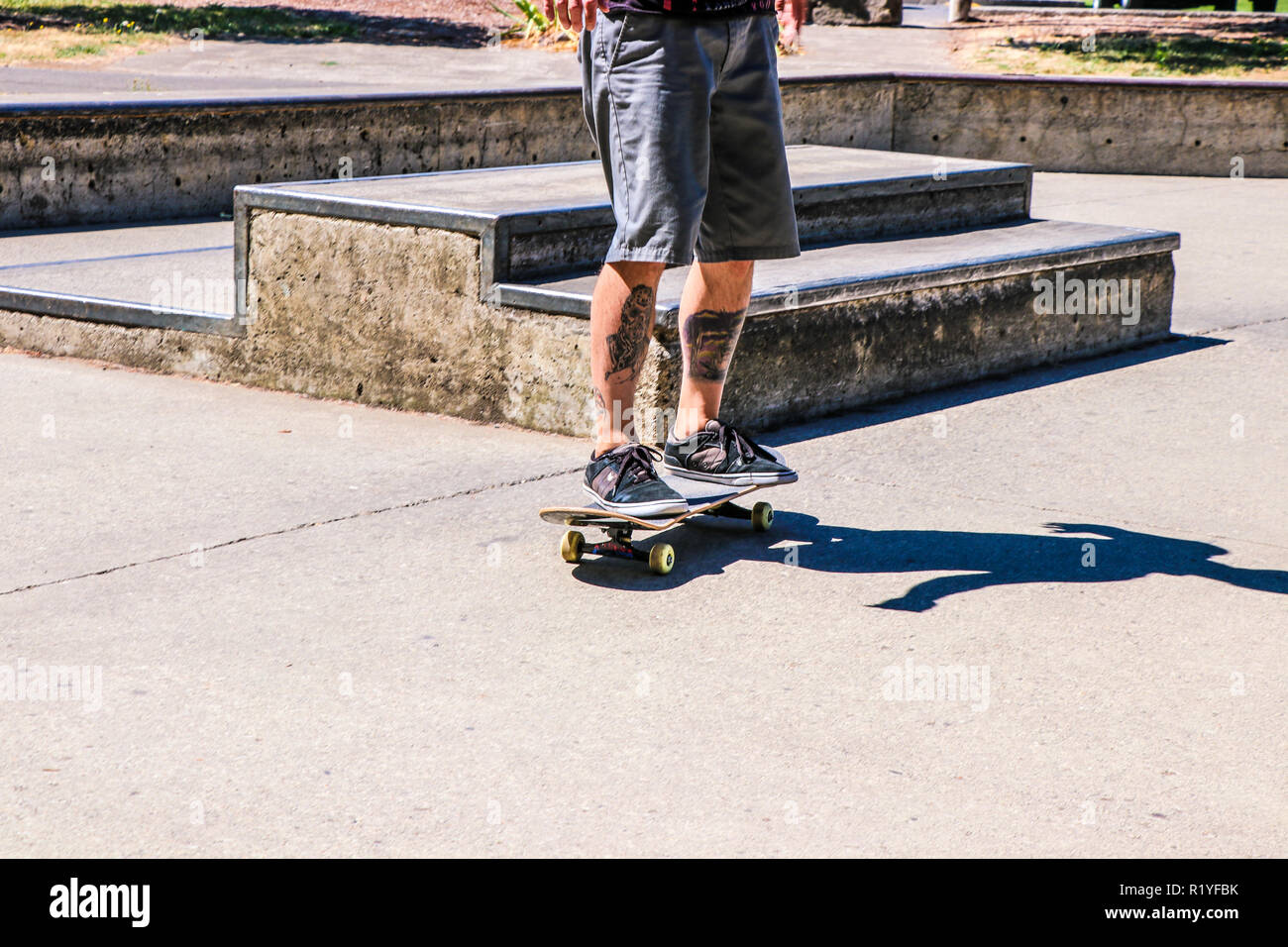 Veterano guidatore di skateboard Foto Stock