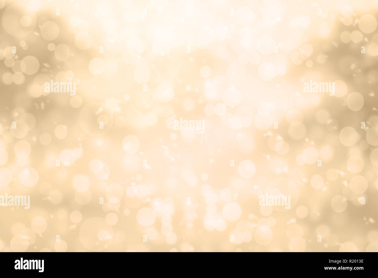 Oro, giallo bokeh luci. Sfondo di Natale concetto. Foto Stock