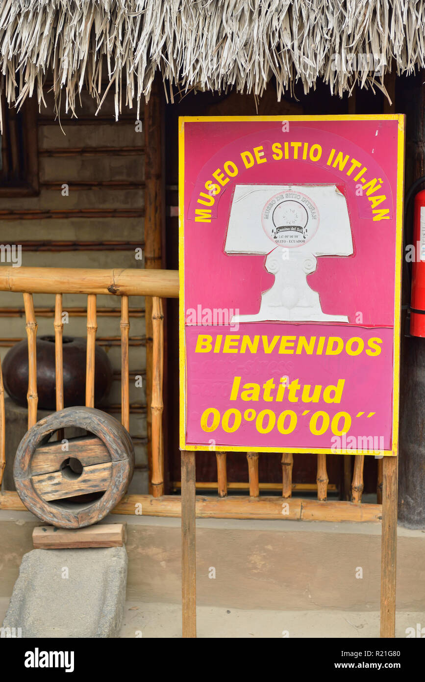 Equatore e dimostrazioni a Ciudad Mitad del Mundo, Museo de Sitio Intiñan, parrocchia di San Antonio, cantone di Quito, Ecuador Foto Stock