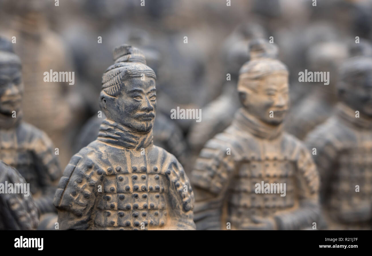 Esercito di Terracotta Warriors sepolto nella tomba imperatore fuori Xian Cina Foto Stock