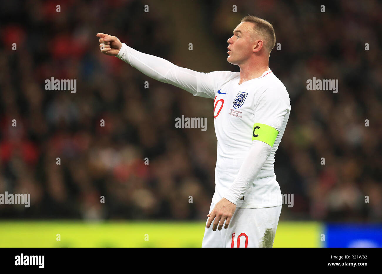 Wayne Rooney dell'Inghilterra durante il International friendly al Wembley Stadium, Londra. PREMERE ASSOCIAZIONE foto. Data immagine: Giovedì 15 novembre 2018. Vedi PA storia CALCIO Inghilterra. Il credito fotografico dovrebbe essere: Mike Egerton/PA Wire. Foto Stock