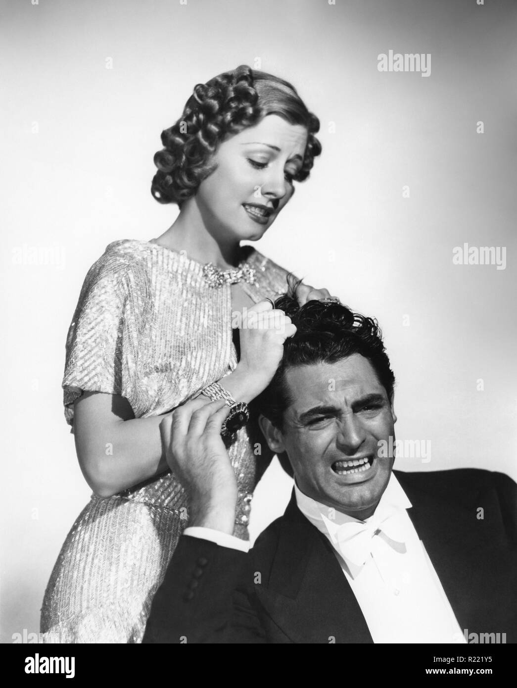 1937 American screwball comedy film interpretato da Irene Dunne e Cary Grant. La trama riguarda le macchinazioni di un presto--essere-divorziata giovane, giocato da Dunne e concedere che andare a grandi lunghezze per provare a rovinare ogni altro il romantico escapades. Il film è stato diretto da Leo McCarey (chi ha vinto il premio Oscar per la migliore regia) ed è stato scritto da Viña Delmar, con uncredited assistenza da Sidney Buchman e McCarey, dal 1922 il gioco da Arthur Richman Credito: Hollywood Archivio foto / MediaPunch Foto Stock