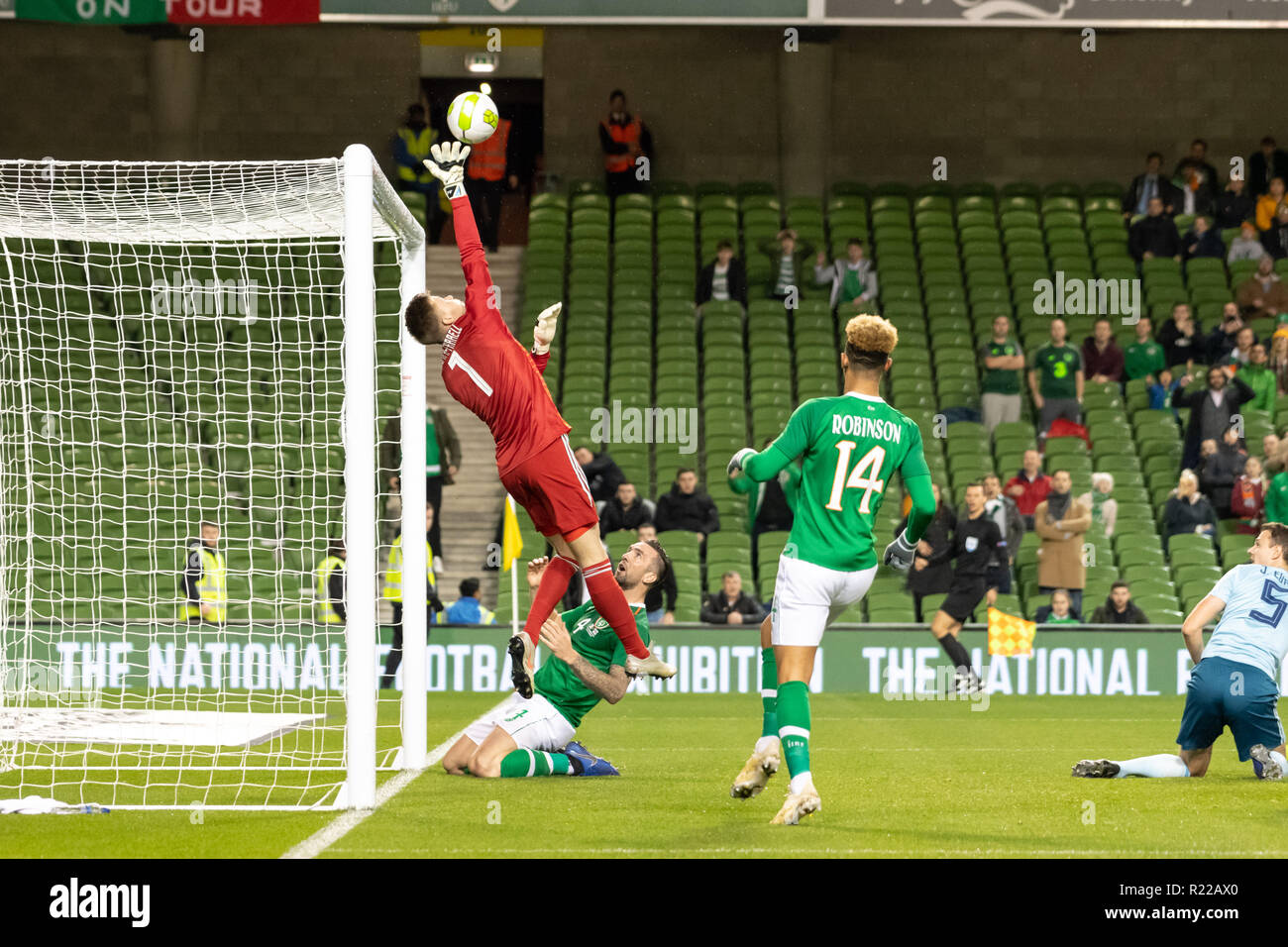 Bailey Peacock-Farrell in azione durante le amichevoli internazionali tra Rep di Irlanda e Irlanda del Nord alla Aviva Stadium. (Punteggio finale 0-0) Foto Stock