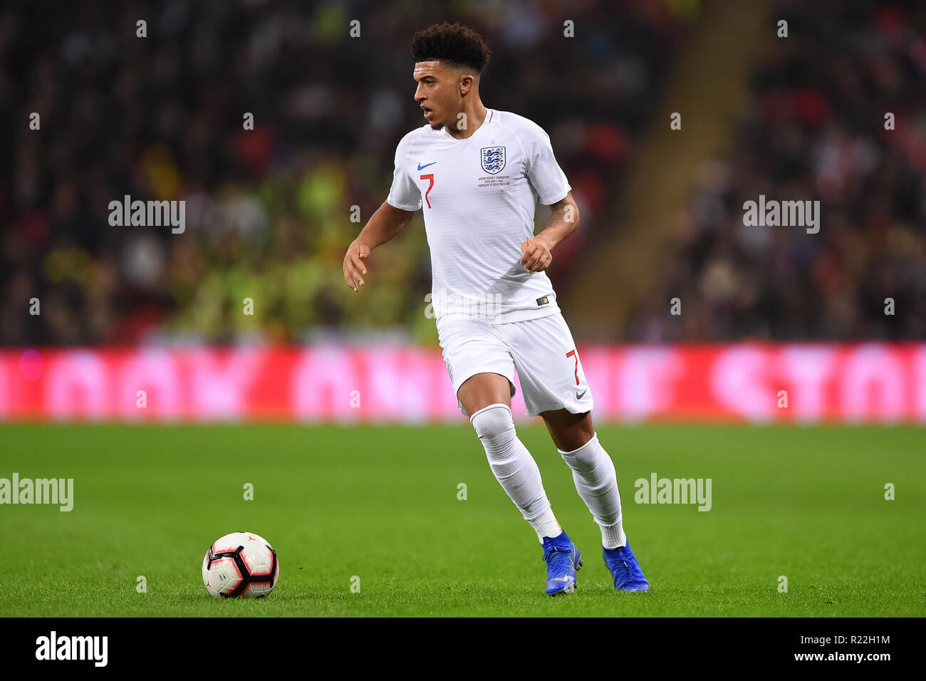 Londra. Regno Unito. Il 15 novembre 2018. Inghilterra avanti Jadon Sancho (7) durante la International amichevole tra Inghilterra e Stati Uniti allo stadio di Wembley. Credito: MI News & Sport /Alamy Live News Foto Stock