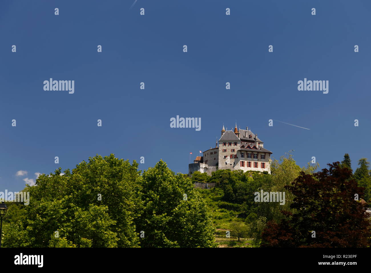 Chateau de Menthon Saint Bernard Lago Annecy Francia Foto Stock