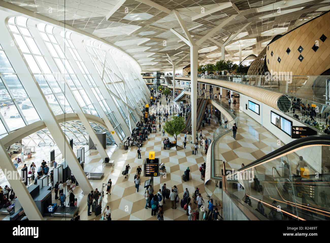 Interno dell aeroporto internazionale Heydar Aliyev, Baku, Azerbaijan, Asia Centrale, Asia Foto Stock