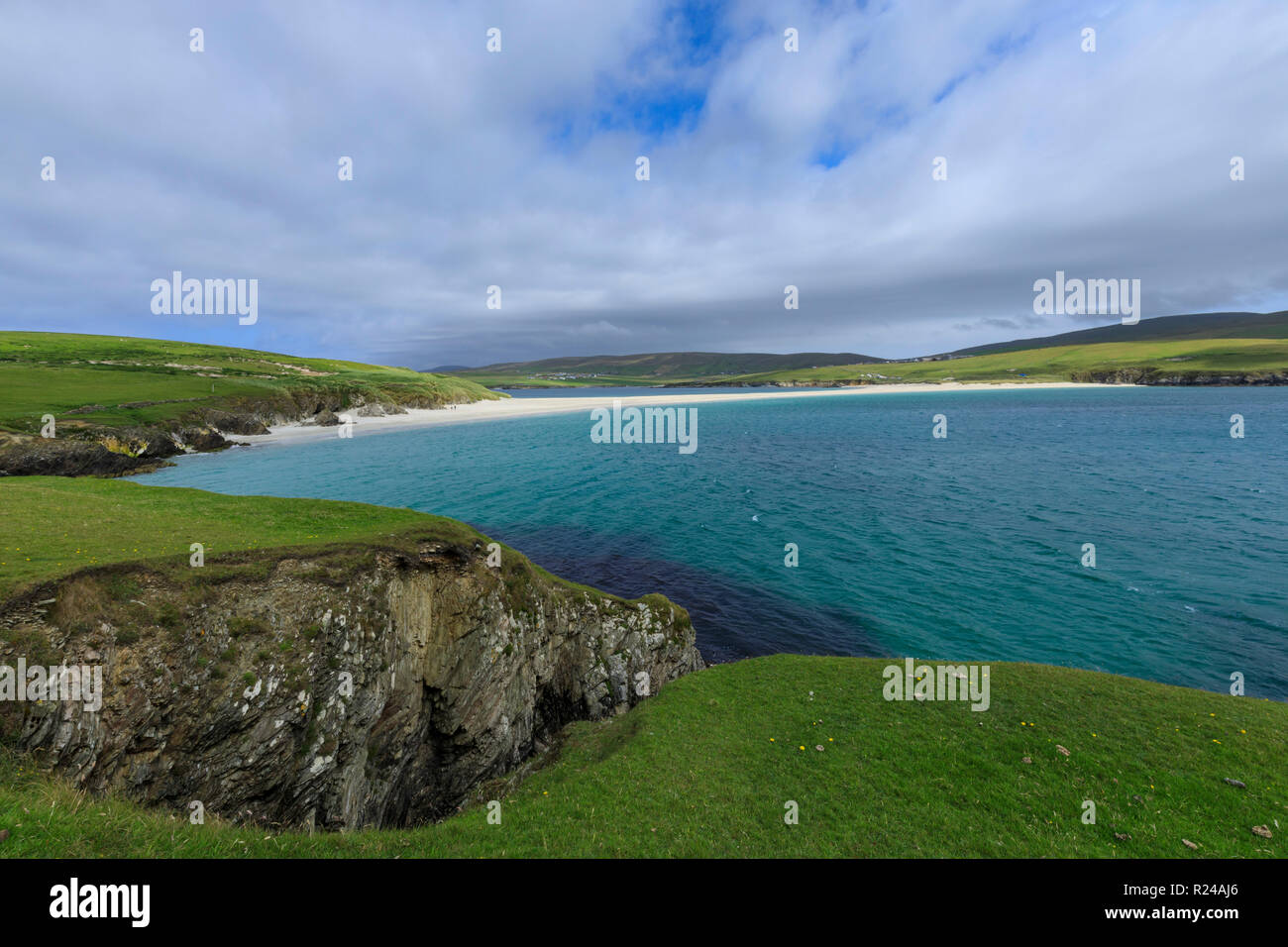 San Ninian's Isle, guscio bianco la spiaggia di sabbia più grande tombolo in Regno Unito, Sud Ovest continentale, le Isole Shetland Scozia, Regno Unito, Europa Foto Stock