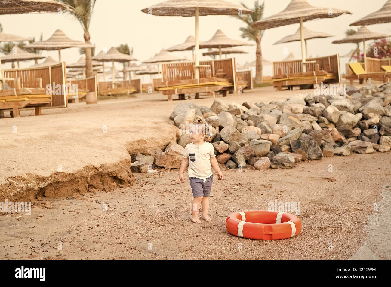 maglietta con cintura di sicurezza