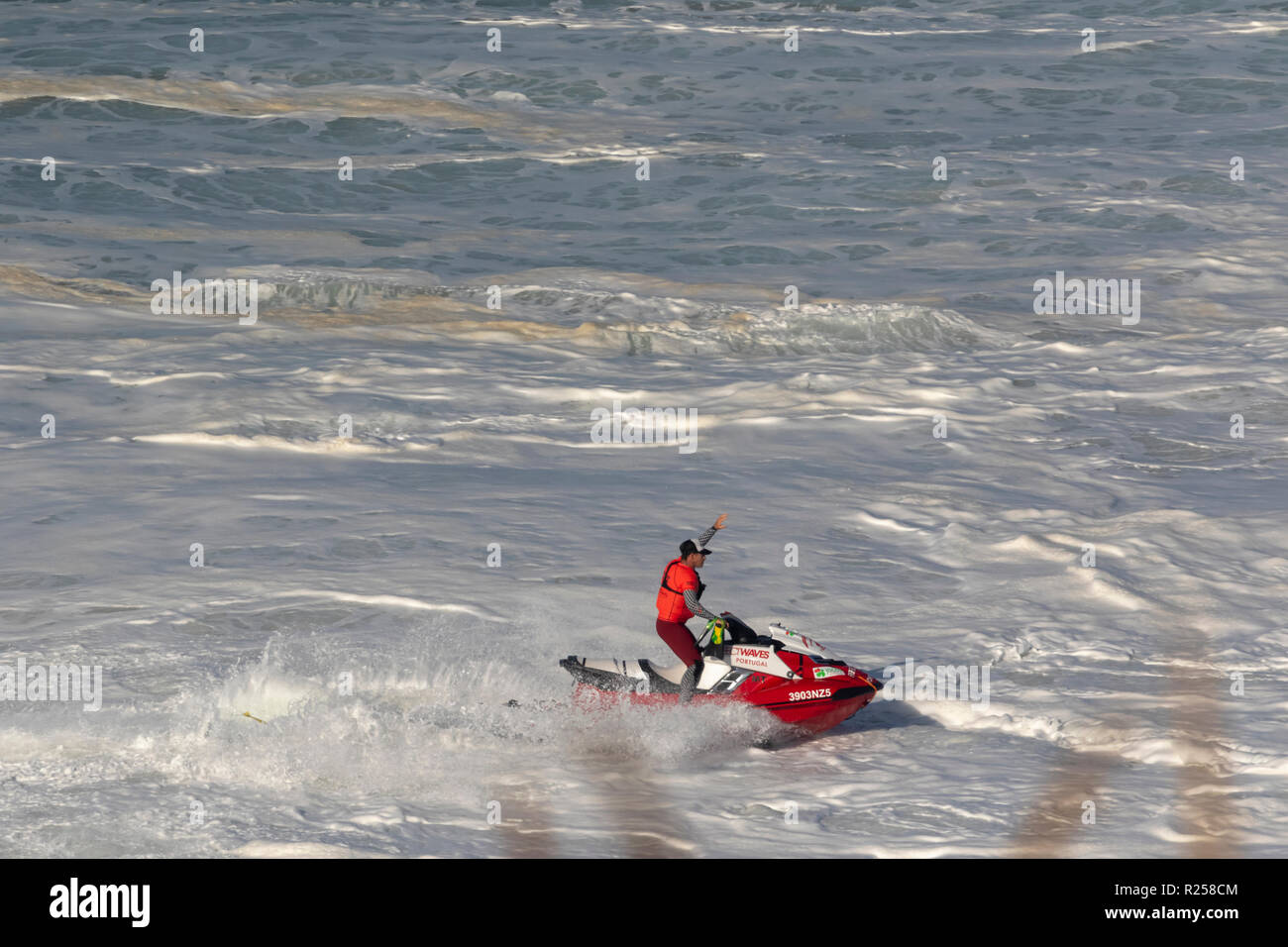 Nazaré sfida WSL Surf Foto Stock