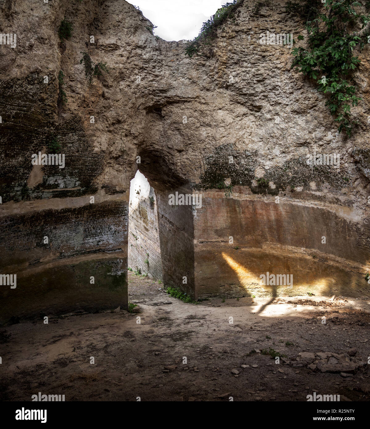 Il Greco antico cimitero micenea in luogo Pelana Foto Stock