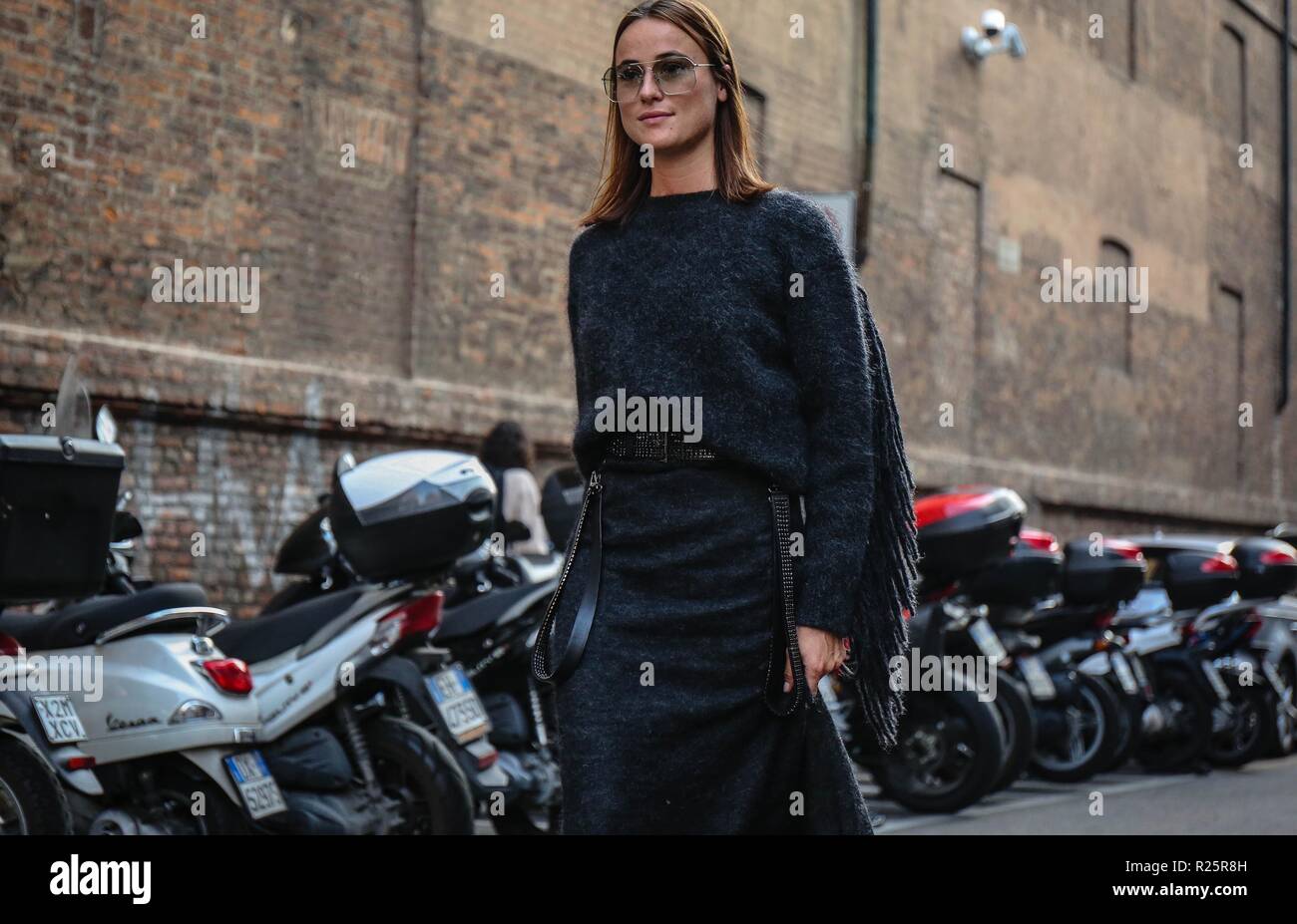 Milano, Italia - 20 Settembre 2018: Lena Lademann sulla strada durante la settimana della moda di Milano. Foto Stock