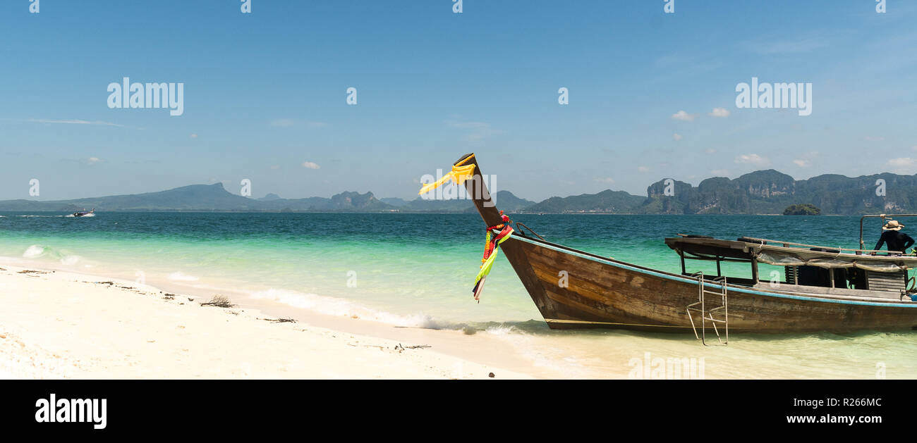 Barca dalla coda lunga in Thailandia Foto Stock