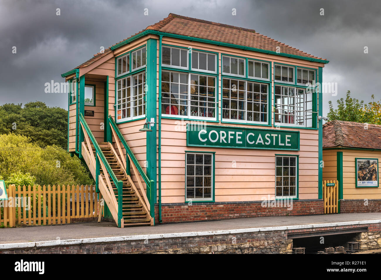 Corfe Castle Stazione ferroviaria la casella segnale nel Dorset Foto Stock