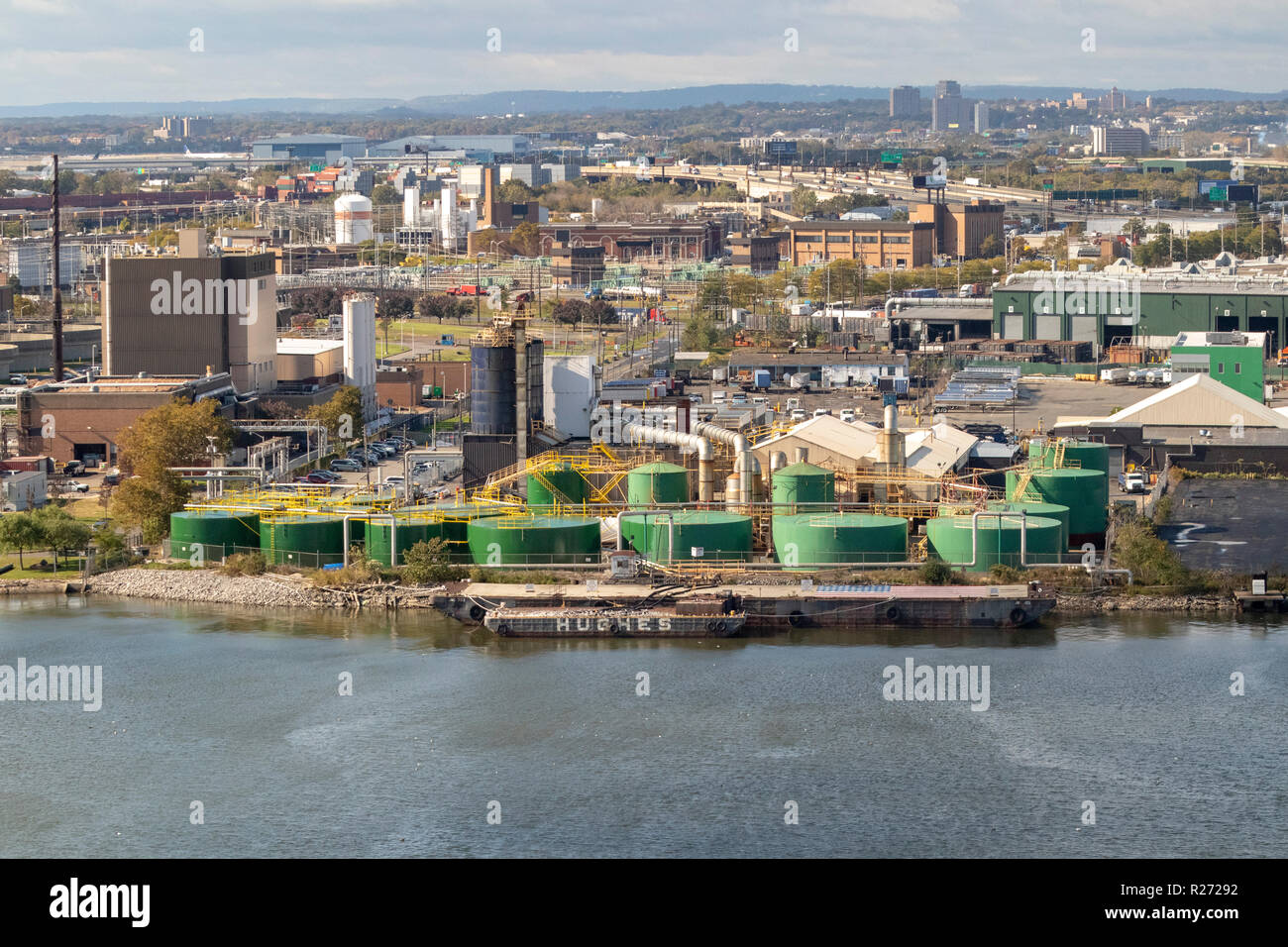 Elicottero vista aerea di Darling riciclaggio internazionale e servizi di rendering , 825 Wilson Ave, Newark, NJ, Stati Uniti d'America Foto Stock