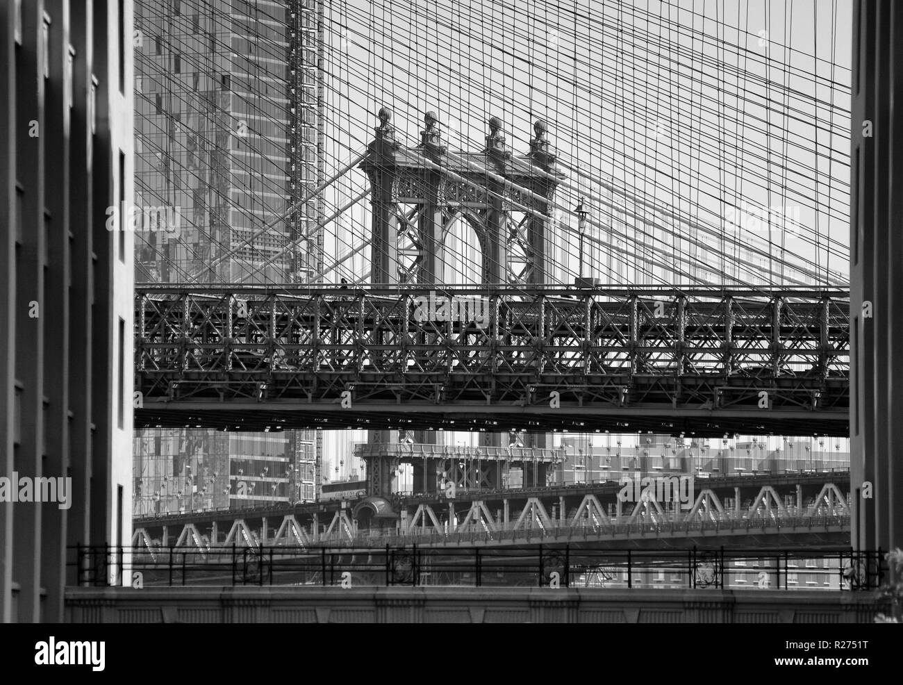 Il Ponte di Brooklyn e Manhattan Bridge in New York City, Stati Uniti d'America Foto Stock