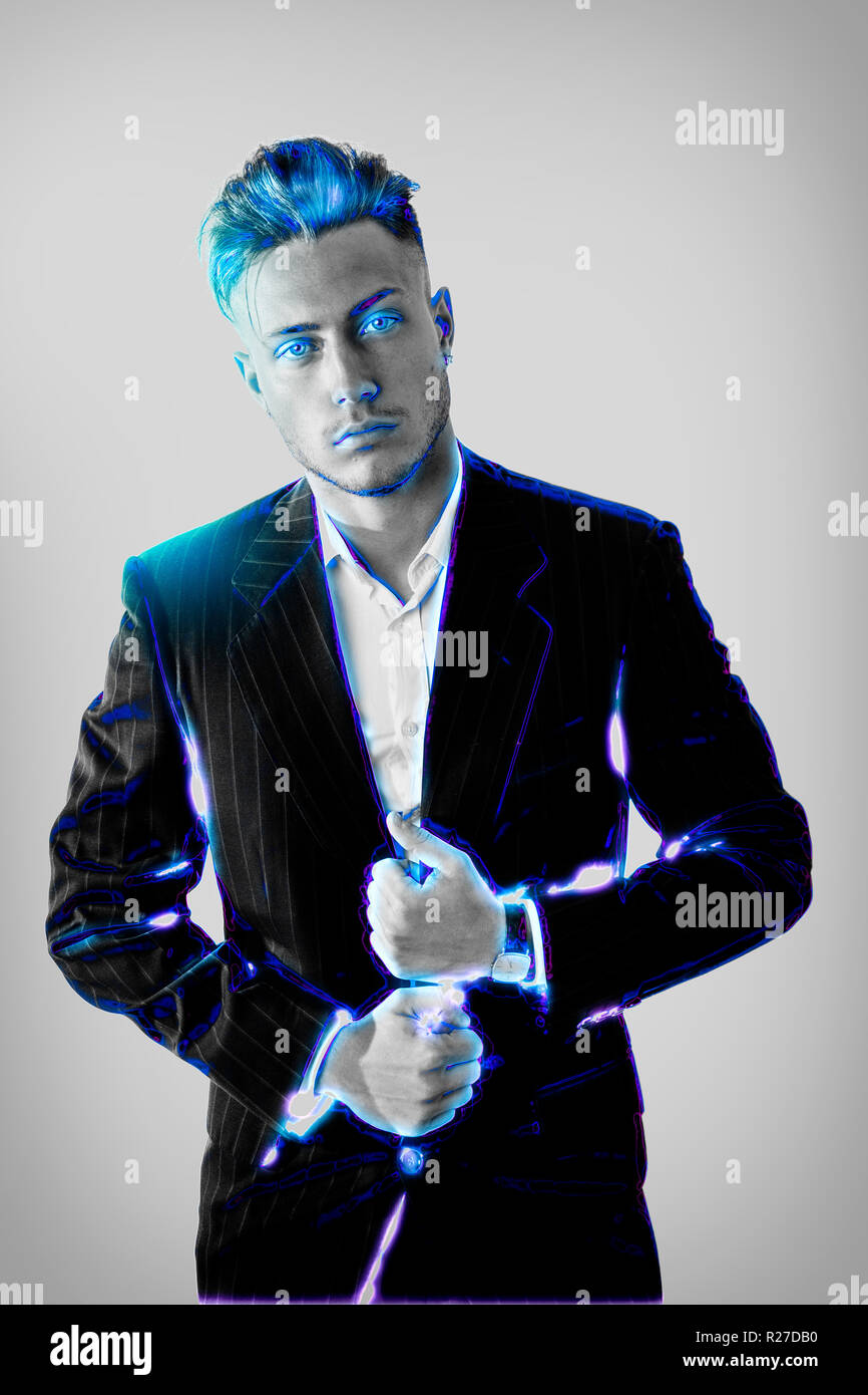 Moderno ed elegante uomo in neon effetto luce Foto Stock Moderno ed elegante uomo in neon effetto luce Foto Stock