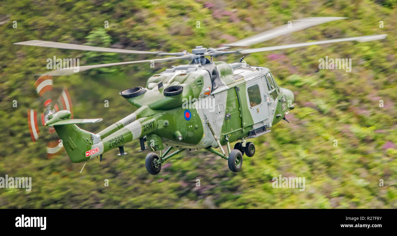 Esercito elicottero Lynx battenti Foto Stock