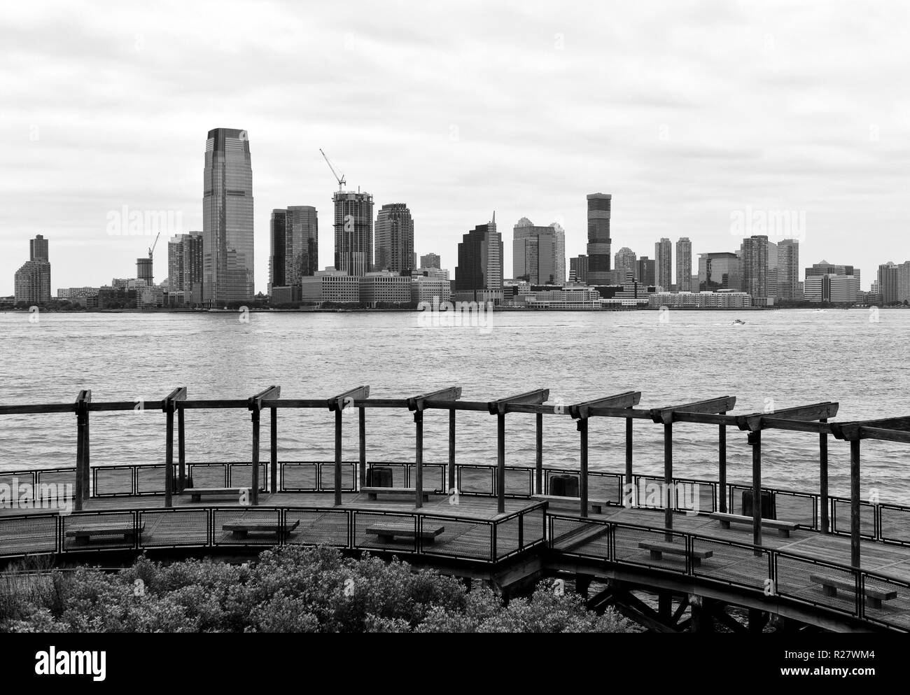 New Jersey City cityscape. Jersey City in New Jersey vista da Manhattan. Foto Stock