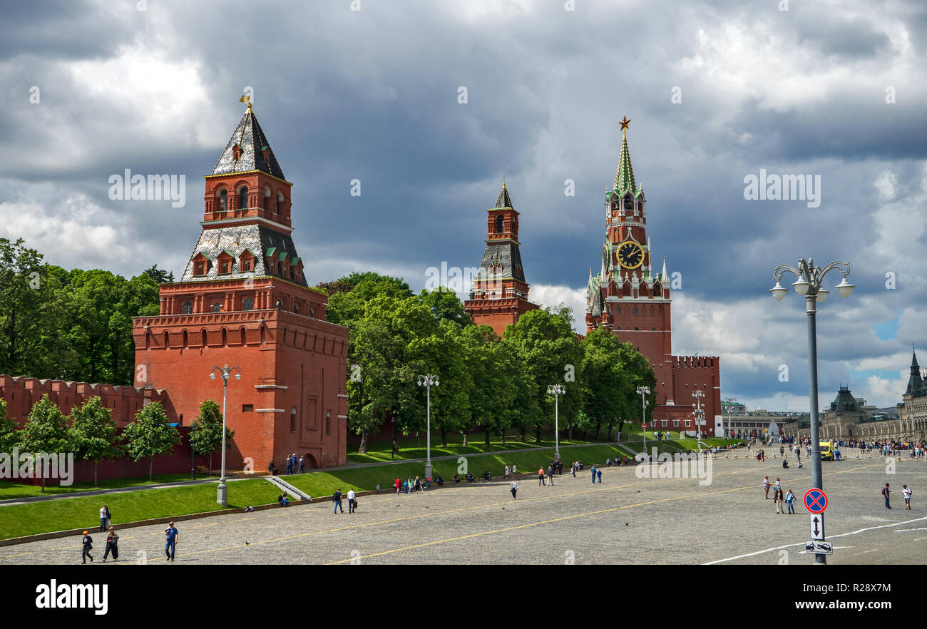Mosca, Federazione russa. La Piazza Rossa vista. La cattedrale di San Basilio. Foto Stock