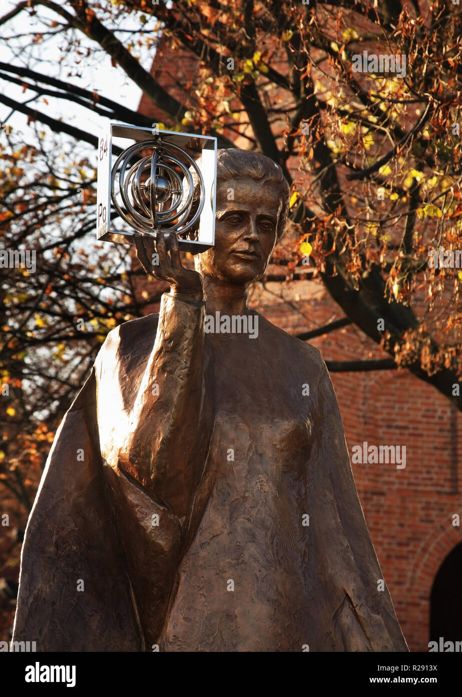 Monumento a Maria Sklodowska-Curie a Varsavia. Polonia Foto Stock