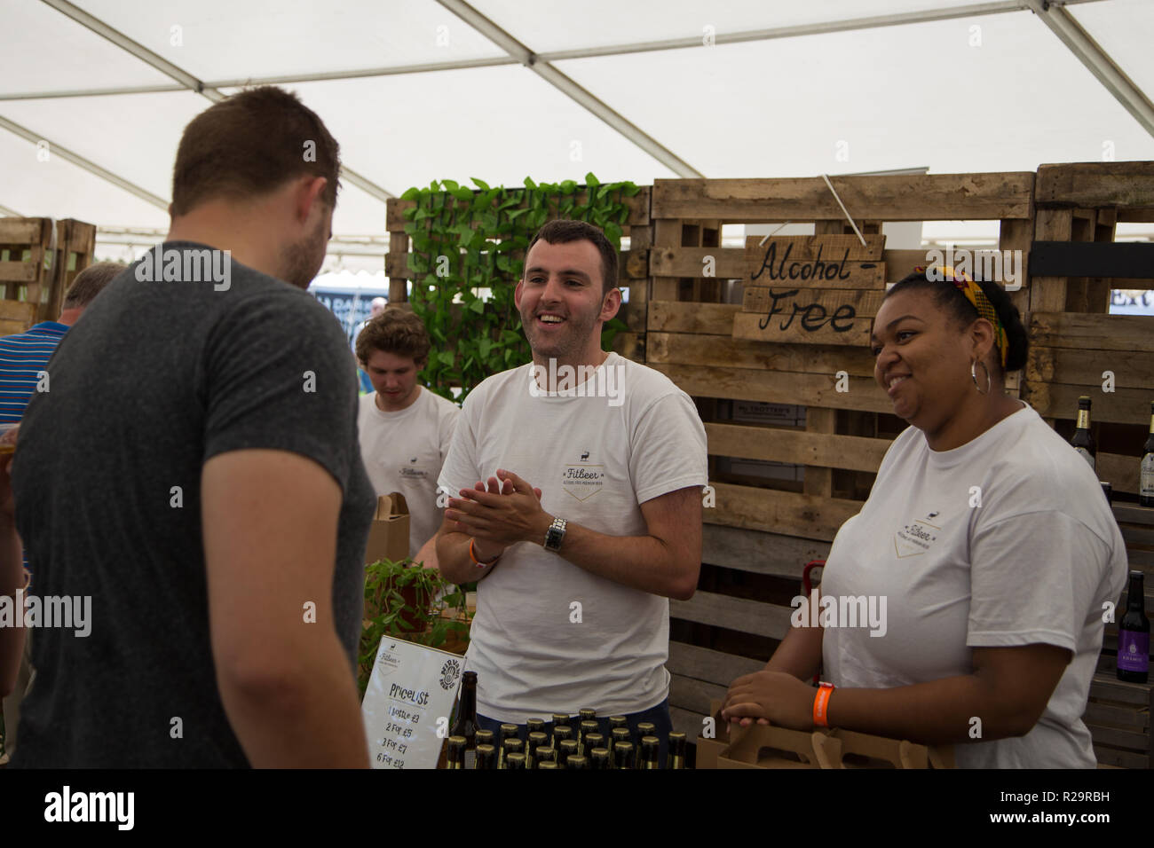 Pub nel Parco Festival, vasca da bagno Foto Stock