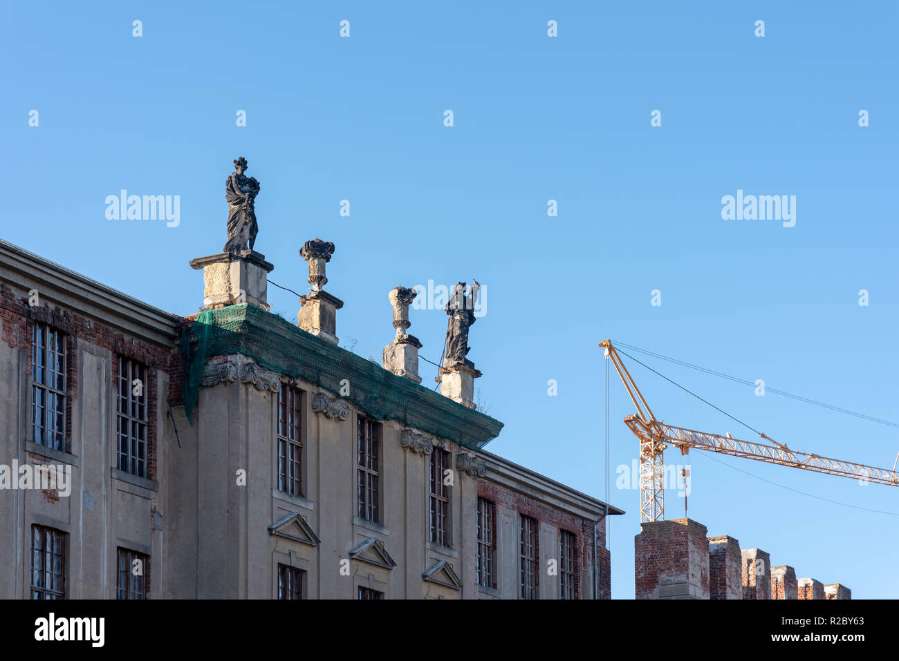 Zerbst, Germania - 11 Novembre 2018: vista del castello della città di Zerbst, Germania. Era la residenza dei principi di Anhalt-Zerbst. Essa è stata b Foto Stock