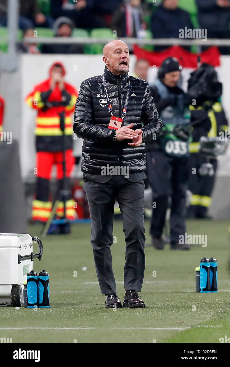 BUDAPEST, Ungheria - 18 novembre: Head Coach Marco Rossi di Ungheria reagisce durante le nazioni UEFA League group stage match tra Ungheria e Finlandia a Groupama Arena sul Novembre 18, 2018 a Budapest, Ungheria. Foto Stock