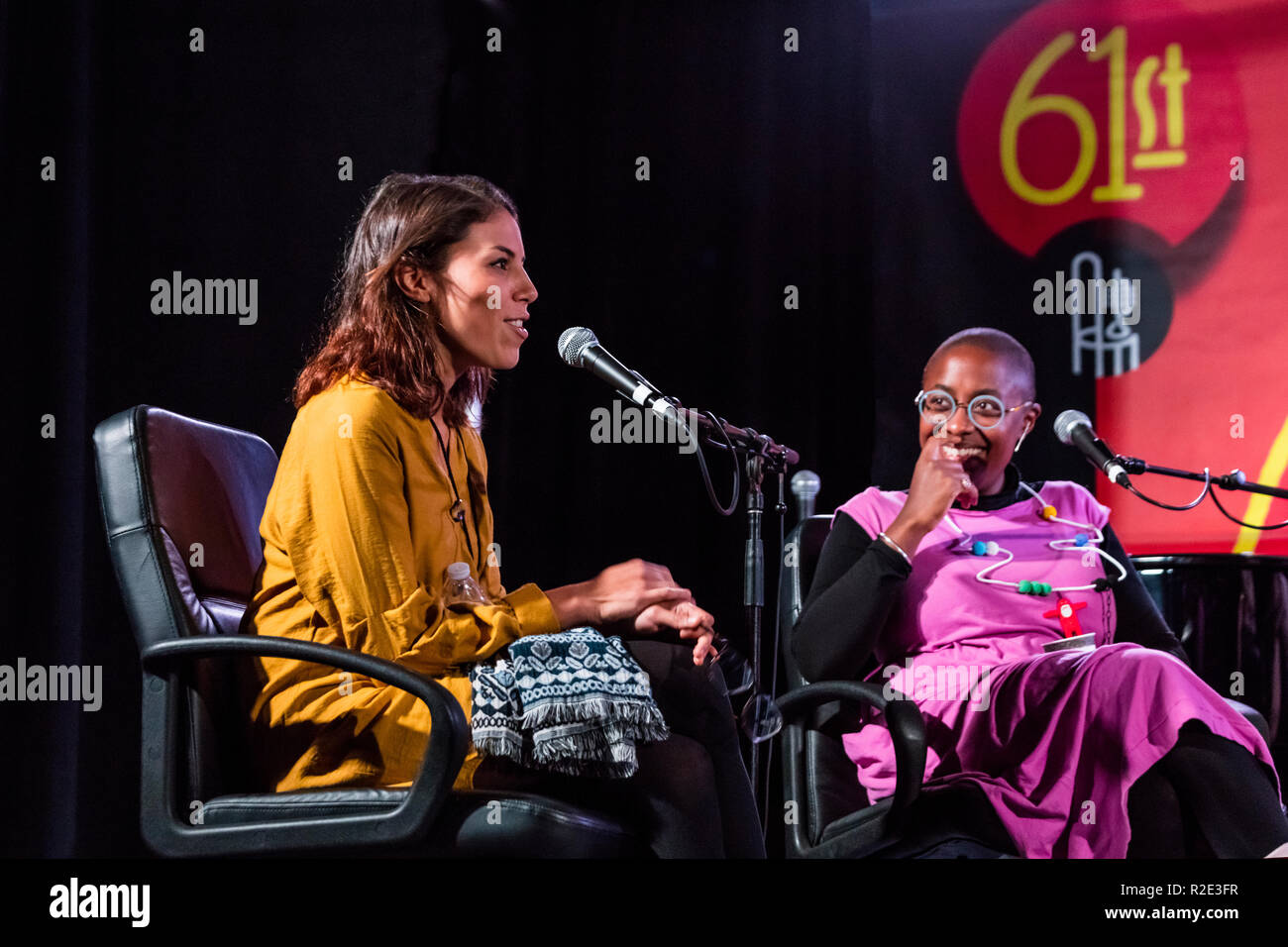 VERONICA SWIFT e CECILE MCLORIN SALVANT parlare a donne in jazz conferenza in occasione della 61a MONTEREY JAZZ FESTIVAL - Monterey, California Foto Stock