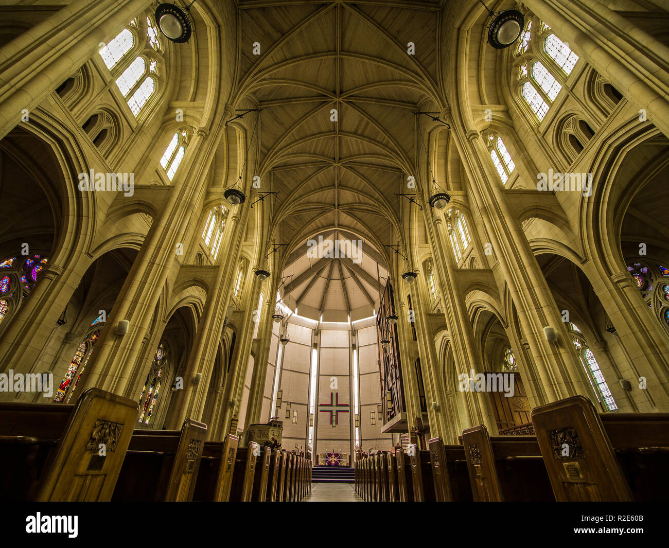 Cattura la bellezza mozzafiato della cattedrale di Saint Paul in tutto il suo splendore Foto Stock