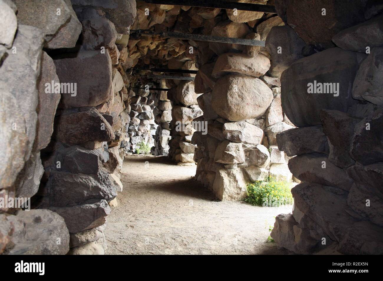 Grotta nel parco di Schwerin Foto Stock