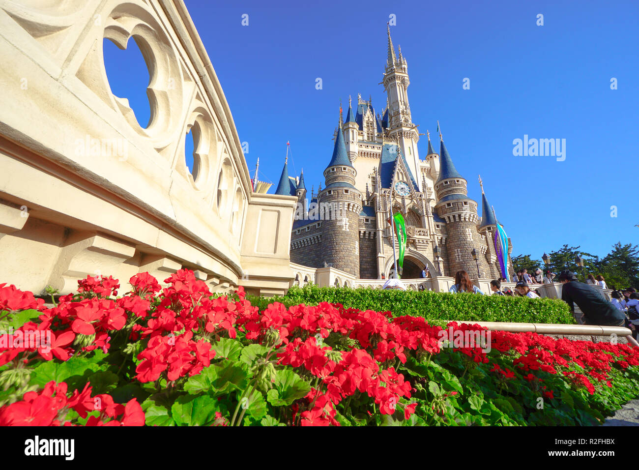 Bellissimo il Castello di Cenerentola, l'icona di Tokyo Disneyland a Tokyo Disney Resort in Urayasu, nella prefettura di Chiba, Tokyo, Giappone Foto Stock