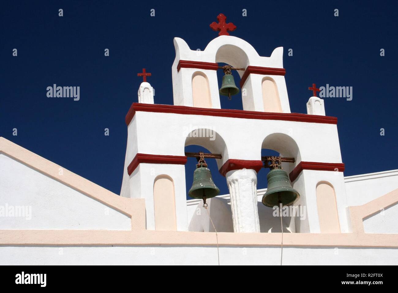 Il campanile della chiesa di Santorini Foto Stock