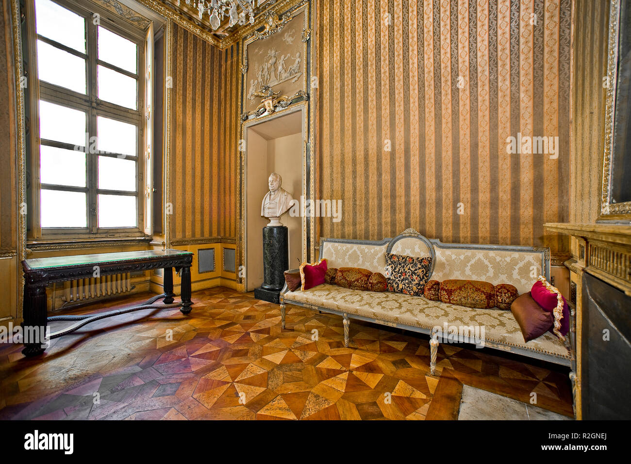 Italia Piemonte Torino Granieri palace Circolo dei lettori la stanza di Camillo Benso Conte di Cavour Foto Stock