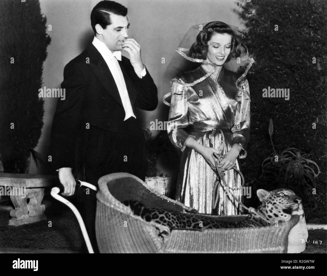 Portando il Baby Anno : 1938 USA Direttore : Howard Hawks Katharine Hepburn, Cary Grant Foto Stock