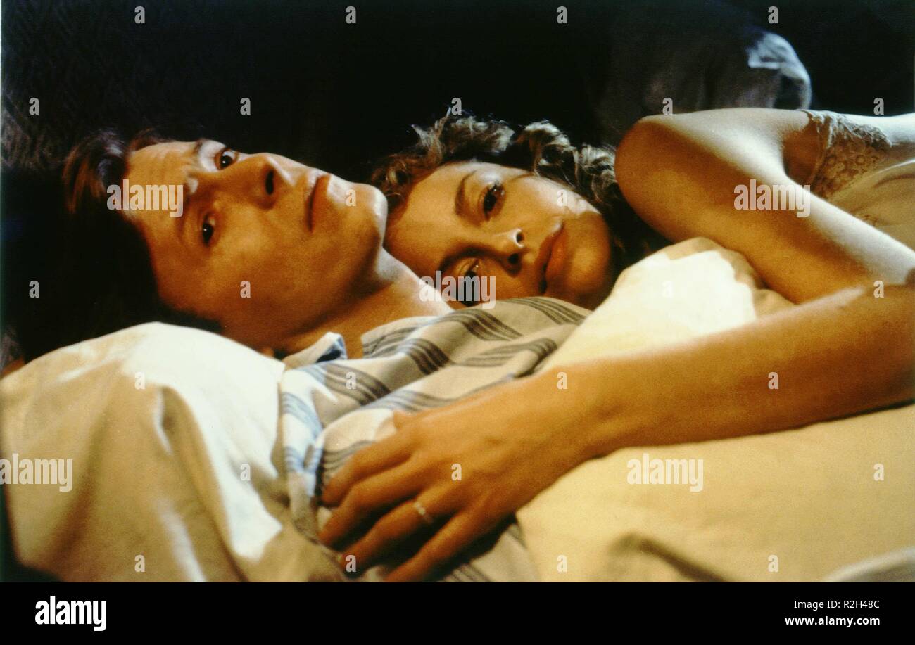 Solo un Gigolo Anno: 1979 - Germania Ovest Direttore: David Hemmings David Bowie, Sydne Rome Foto Stock