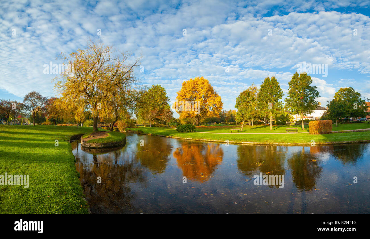 Queen Elizabeth Giardini in Salisbury in Inghilterra. Foto Stock