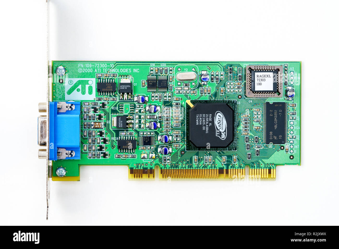Computer graphics card close up su sfondo bianco Foto Stock